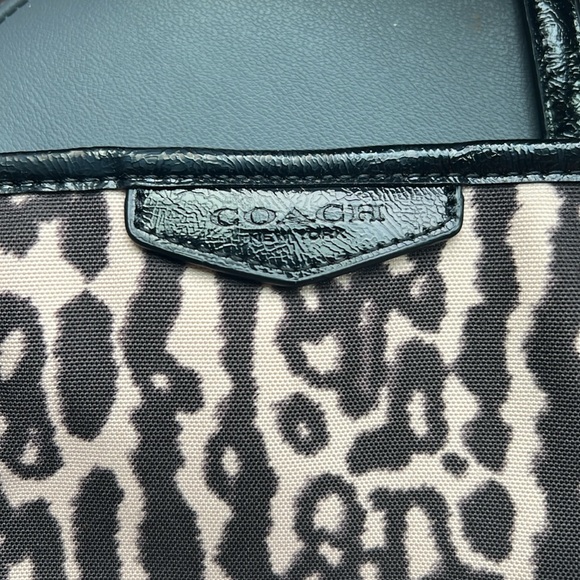 Coach Leopard Drawstring Carryall - Picture 10 of 11